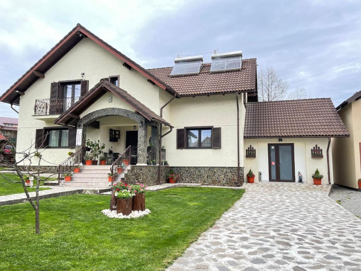 Pensiunea Select Curtea de Argeş Dış mekan fotoğraf
