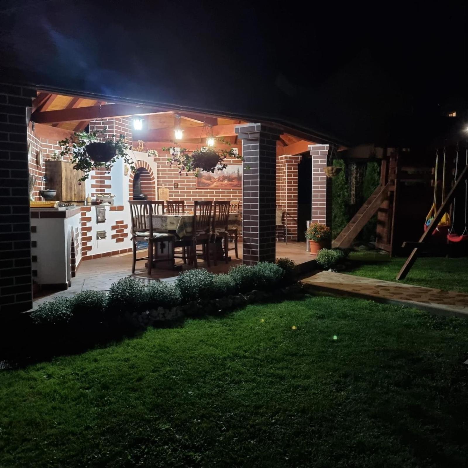Pensiunea Select Curtea de Argeş Dış mekan fotoğraf