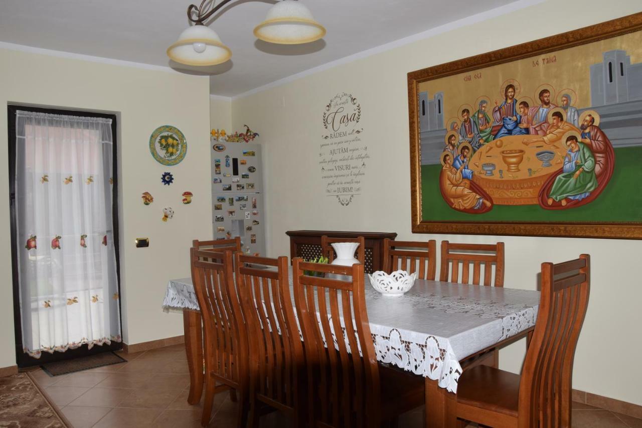 Pensiunea Select Curtea de Argeş Dış mekan fotoğraf